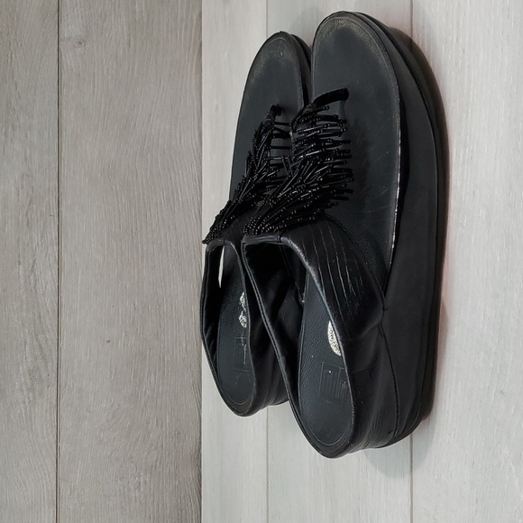 Fitflop Womens Chacha Leather Thong Wedge Sandals shoes sz 7 - Picture 2 of 11